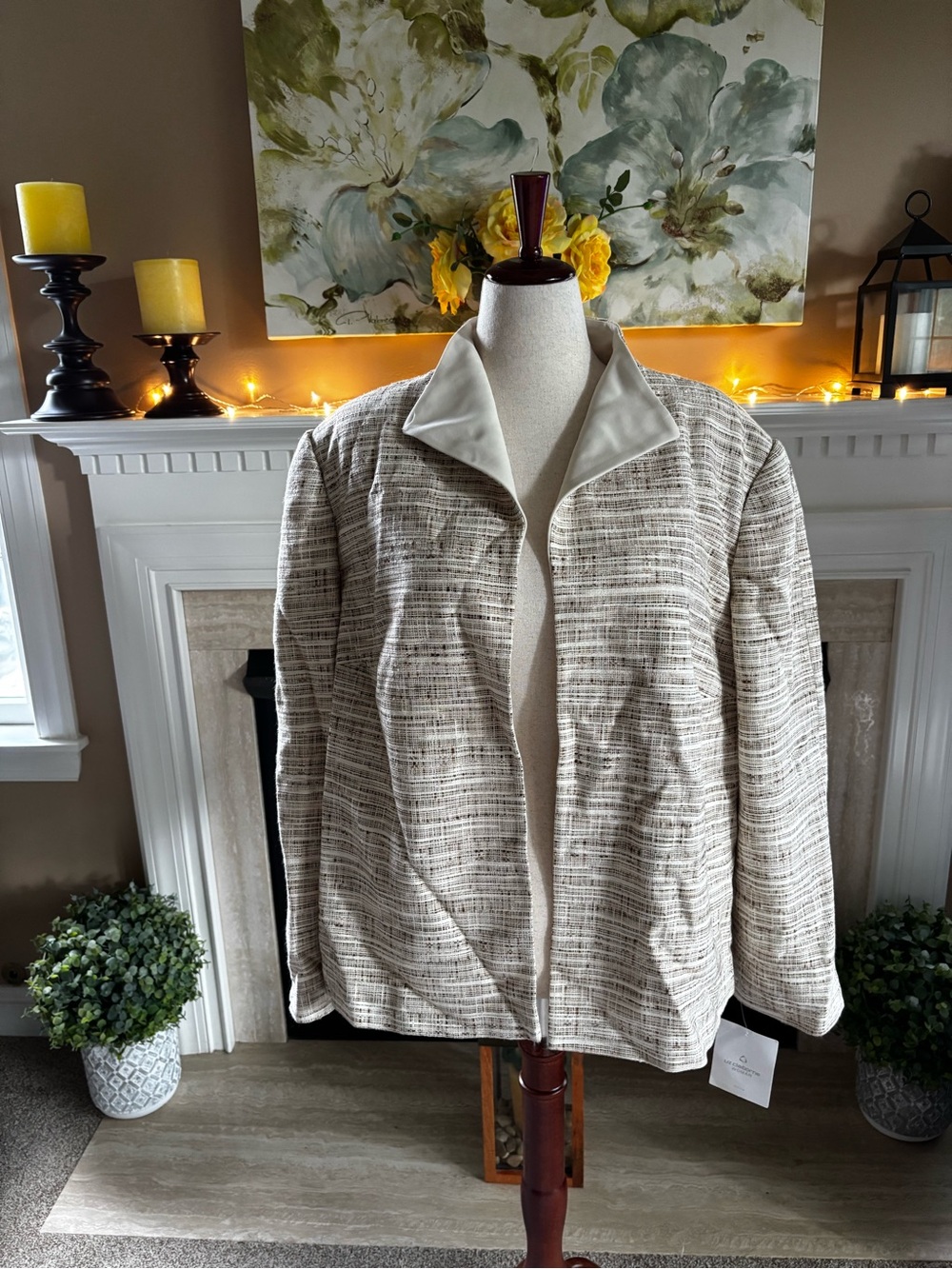 *NEW* Liz Claiborne Woman Blazer/Jacket - Color - Natural Combo - Size: 24W